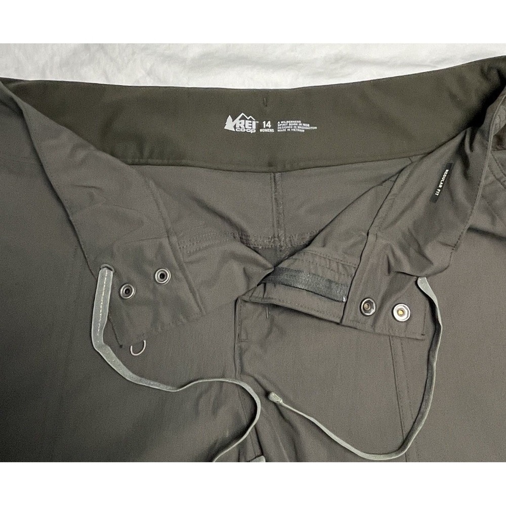 REI Co-op Women's Hiking Trail Shorts Olive Green Mid Rise Size 14 Outdoors - Picture 5 of 12
